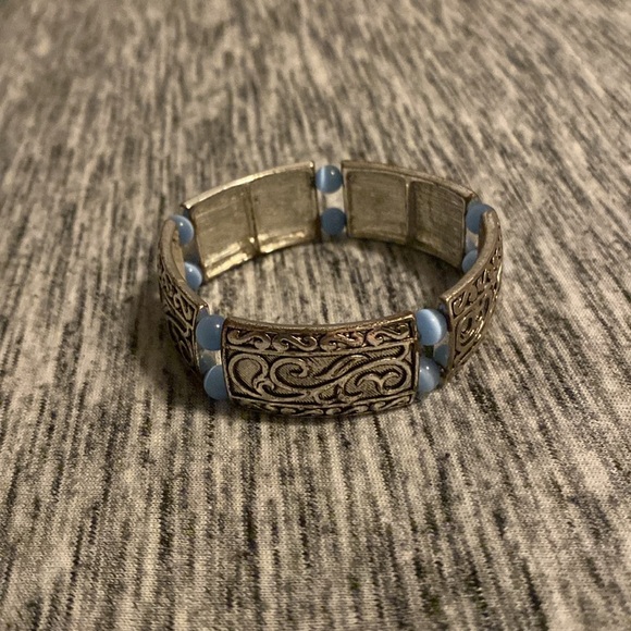 Vintage Silver-Tone Scroll Design Stretch Bangle with Blue Cats-Eye Beads - Picture 3 of 11
